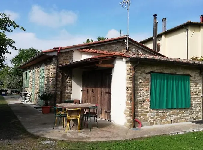 לינה וארוחת בוקר Il Podere Della Piazza 3*
